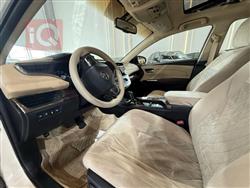 تويوتا أفالون